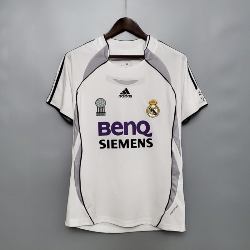 Retro Real Madrid 06/07 Home Kit